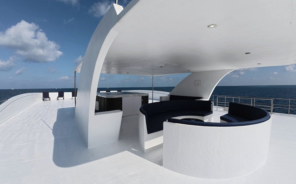 Cubierta exterior del Dream Maldives